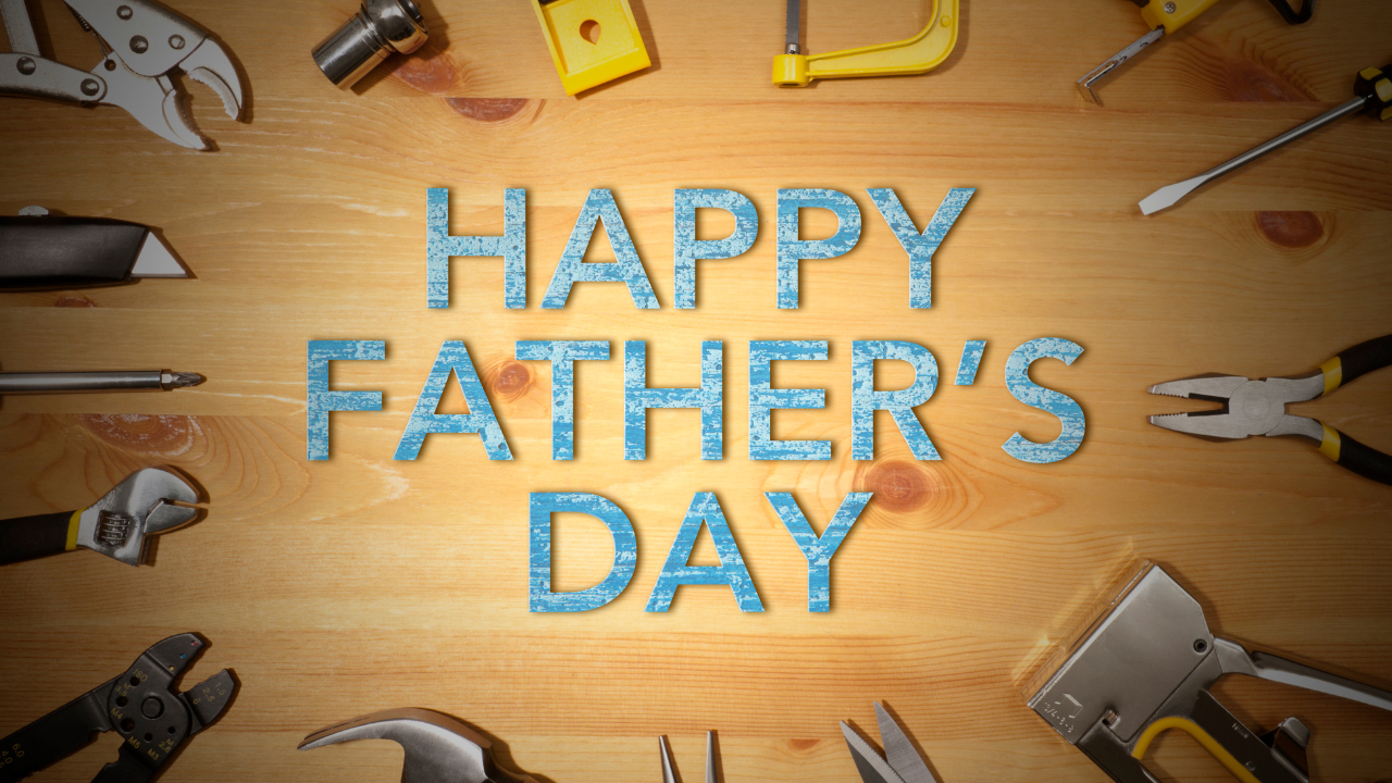 Easy-to-use gadgets and accessories for elderly dads
